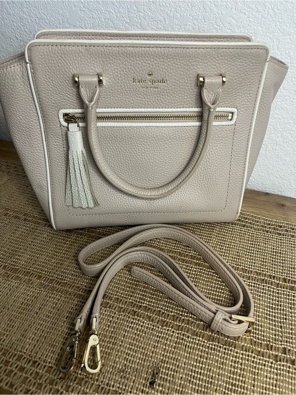 Kate Spade Chester Street Small Allyn Leather Crossbody Satchel WKRU4322